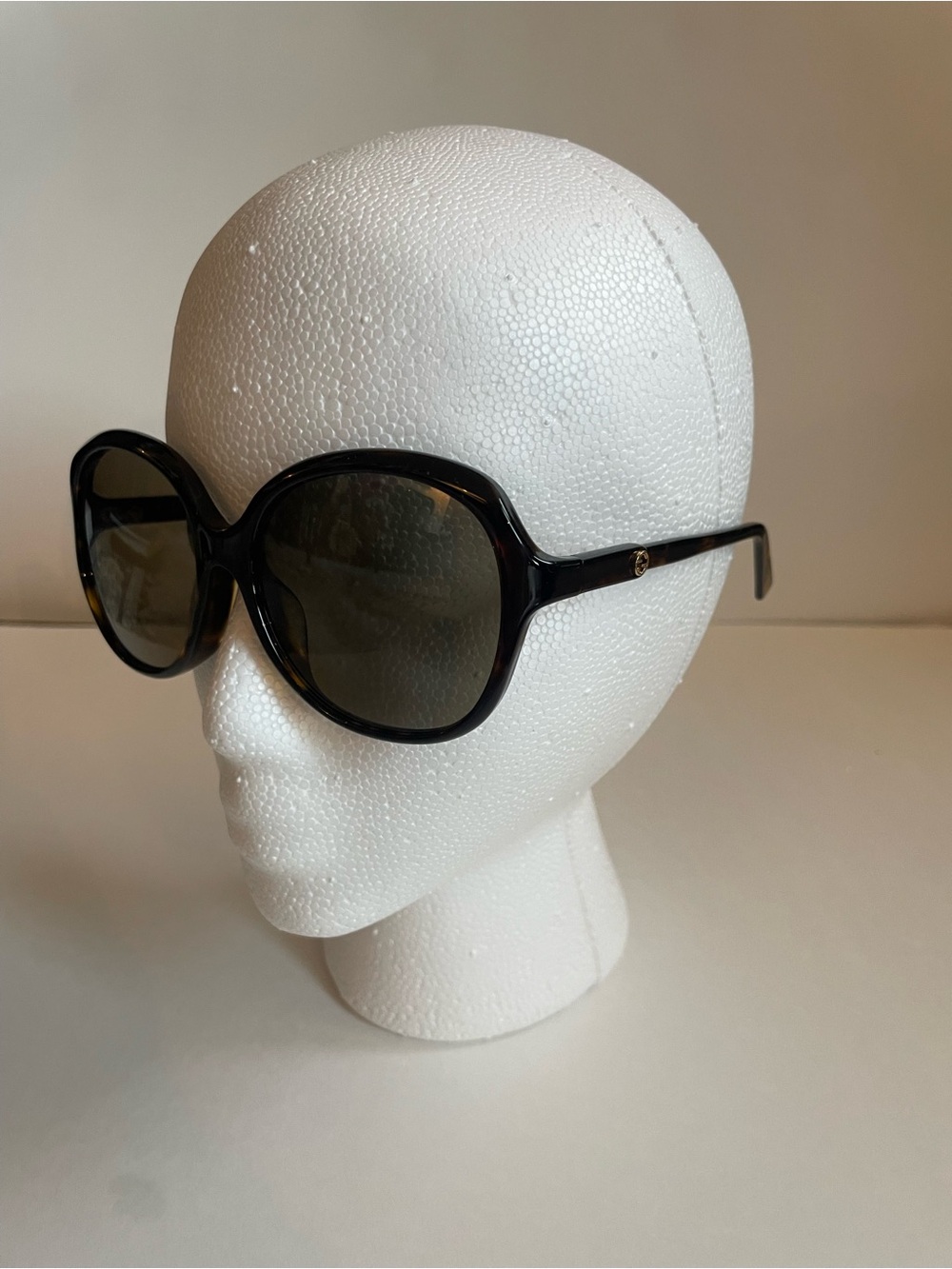 Gucci Oversized Oval Women's Sunglasses Dark Toirtoiseshell - Picture 5 of 6